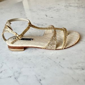 Alice + Olivia Gold sparkle gladiators